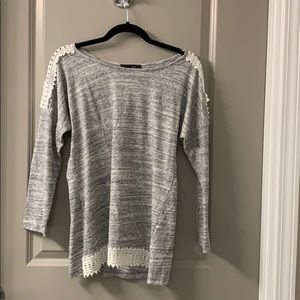 Grey heathered long sleeve